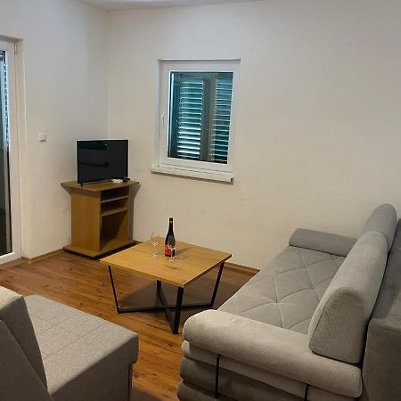 Apartments Holiday Gavric Trogir Room photo
